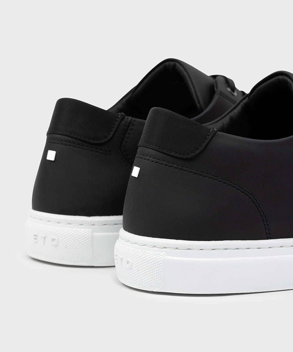 LT 01 Court Lite Jet Black