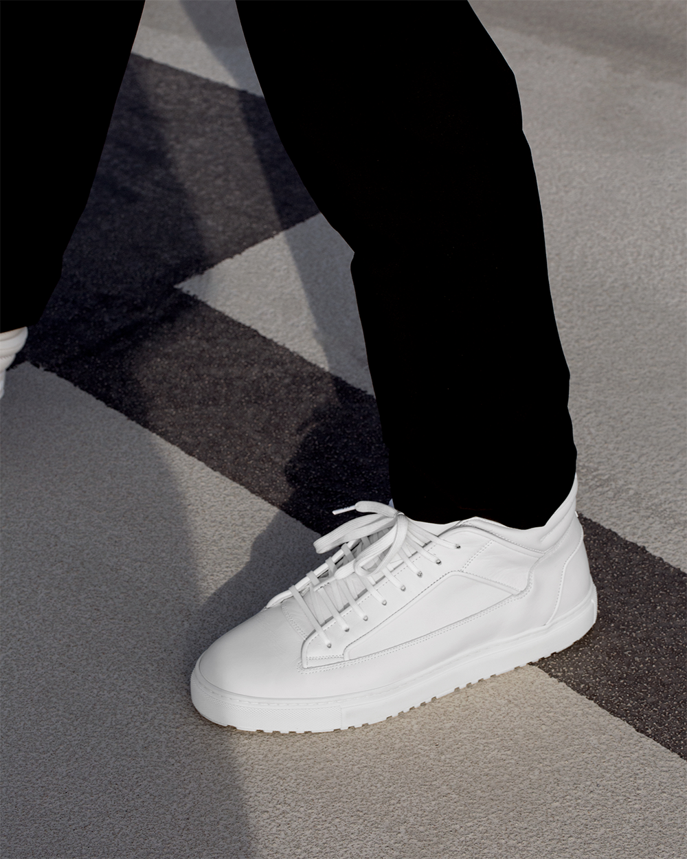 MT 02 Rugged White