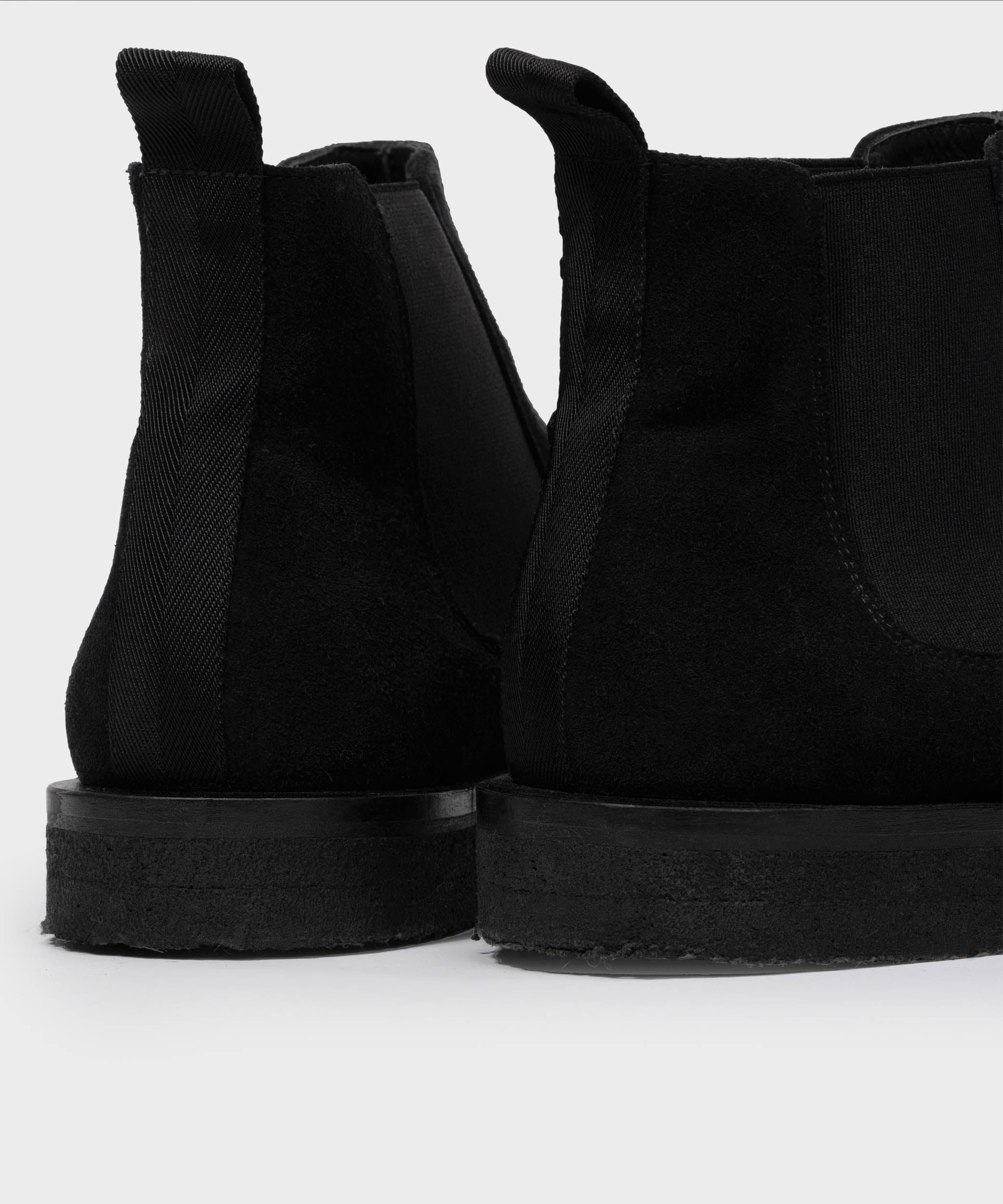 CB 01 Rugged Suede All Black