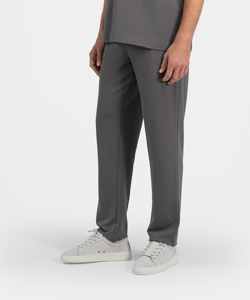 TP 01 Essence Straight Anthracite 2.0