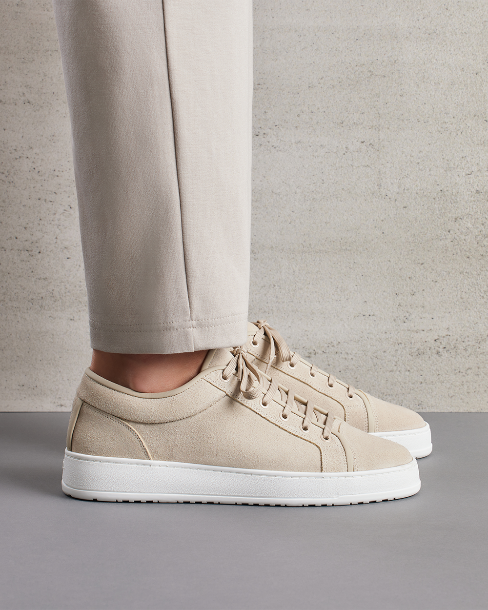 LT 01 Shades Suede Sand