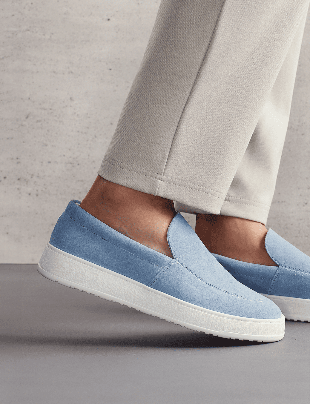 LS 01 Suede Sky Blue
