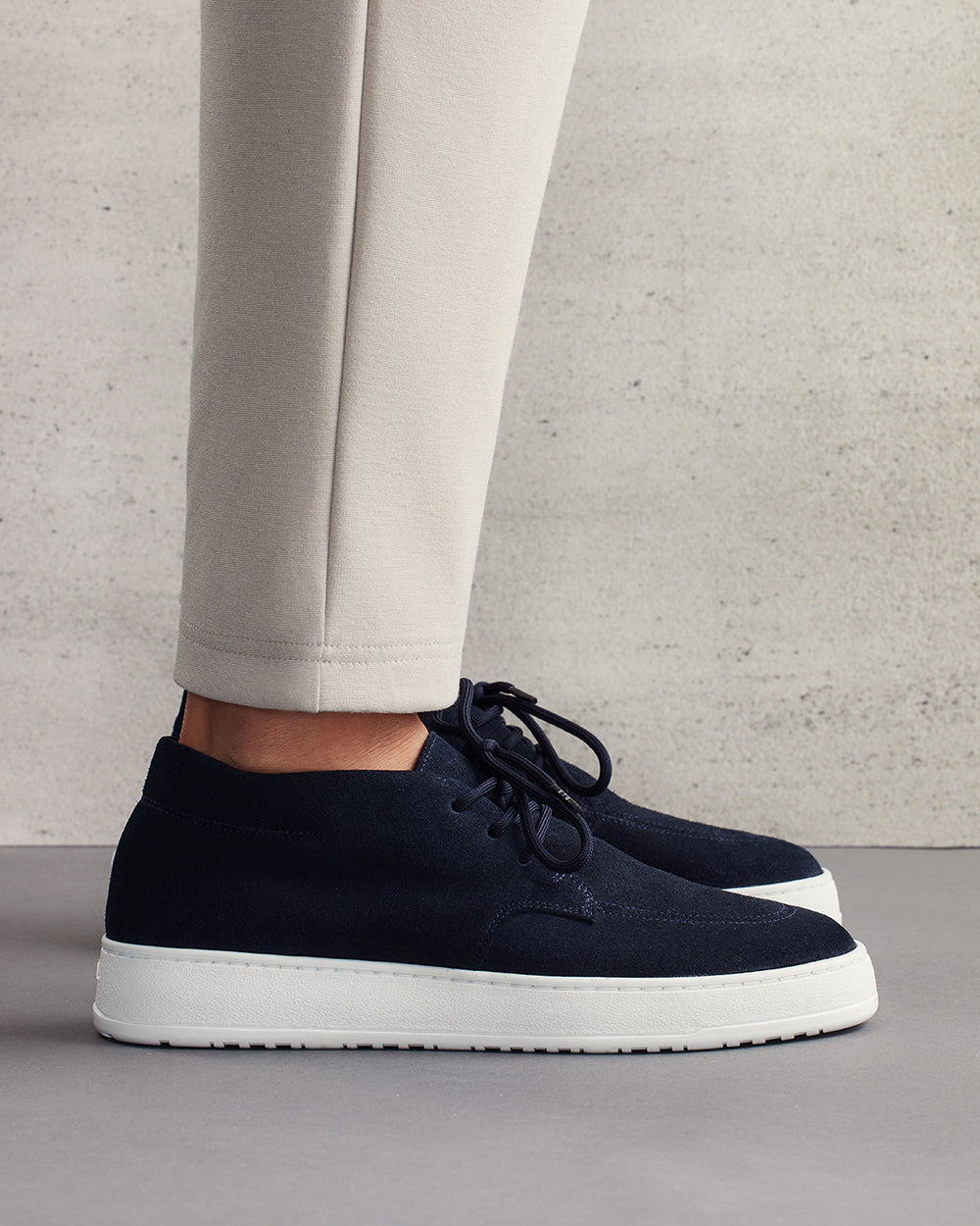 DB 01 Suede Blueberry