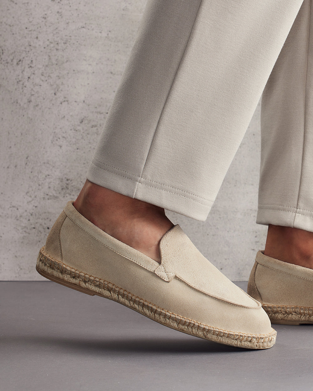 ES 01 Premium Suede Sand