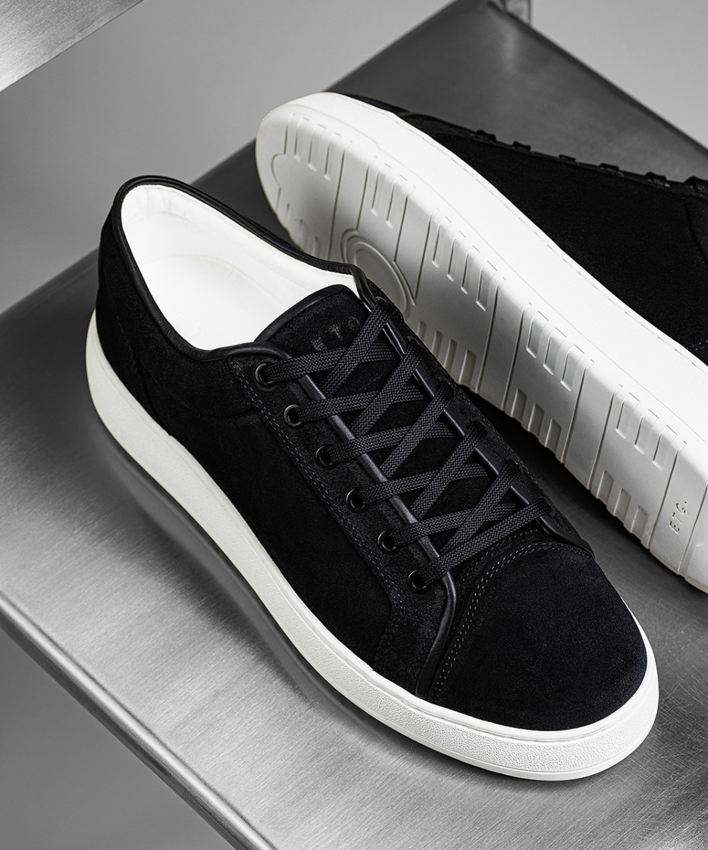 LT 01 Shades Suede Jet Black