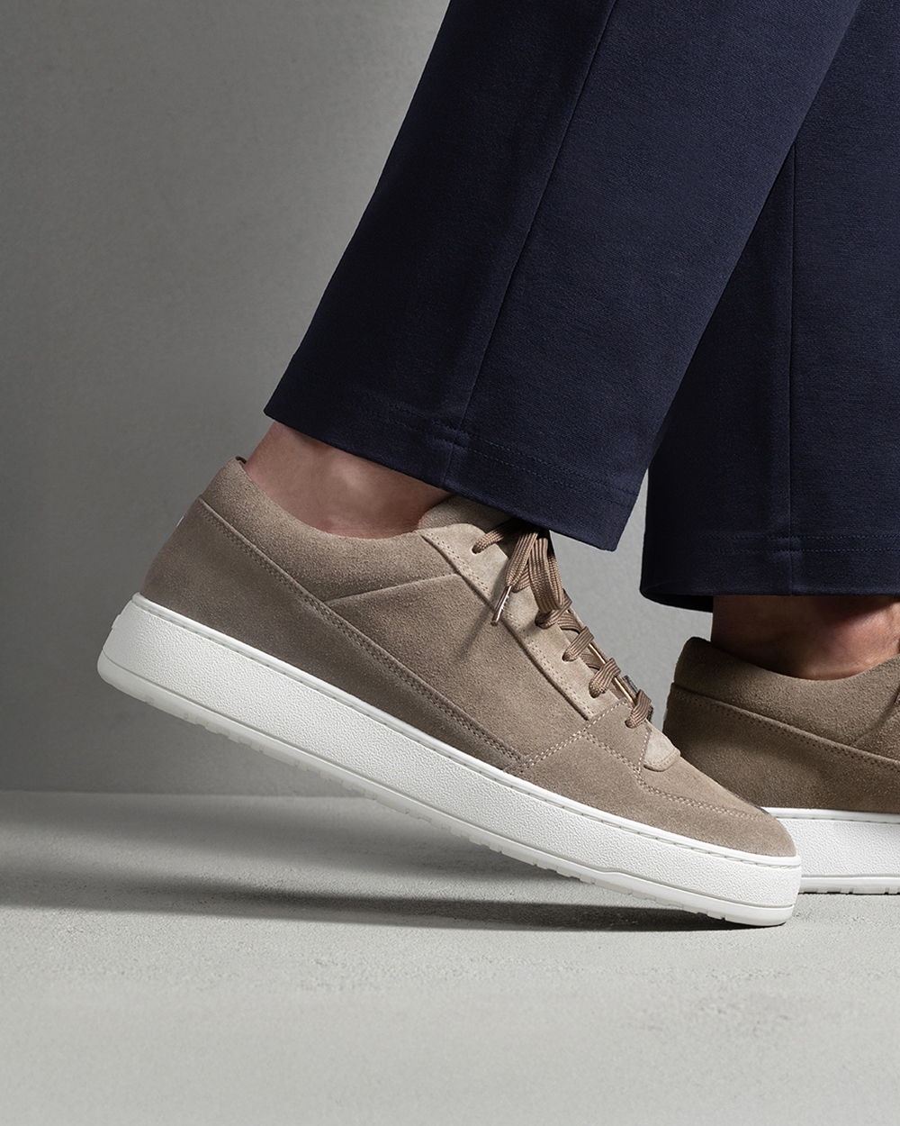 Men's taupe sneakers, handmade in Portugal - LT 03 Suede Desert Taupe