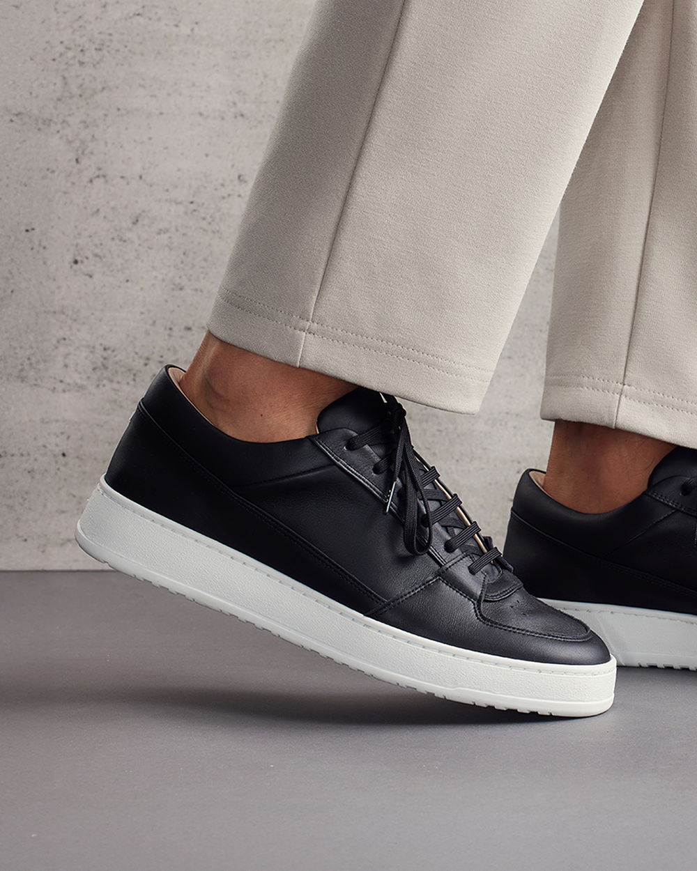 LT 03 Premium Nappa Jet Black