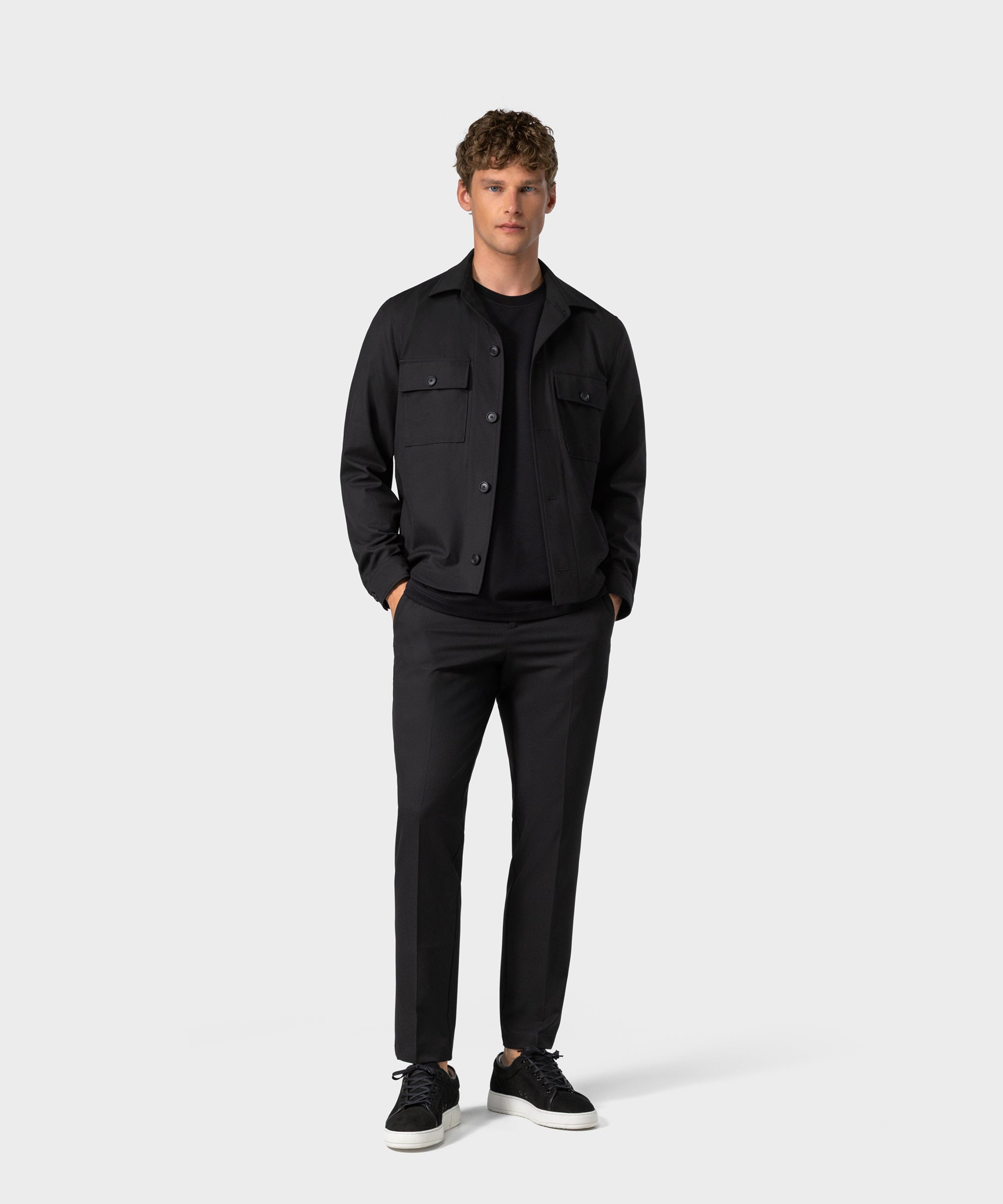 Essence Suit Black