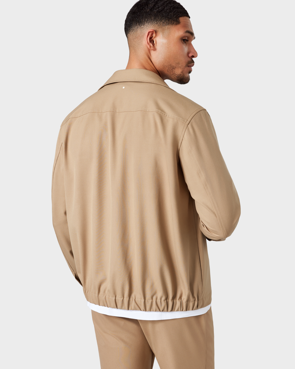 JC 01 Essence Sahara Sand