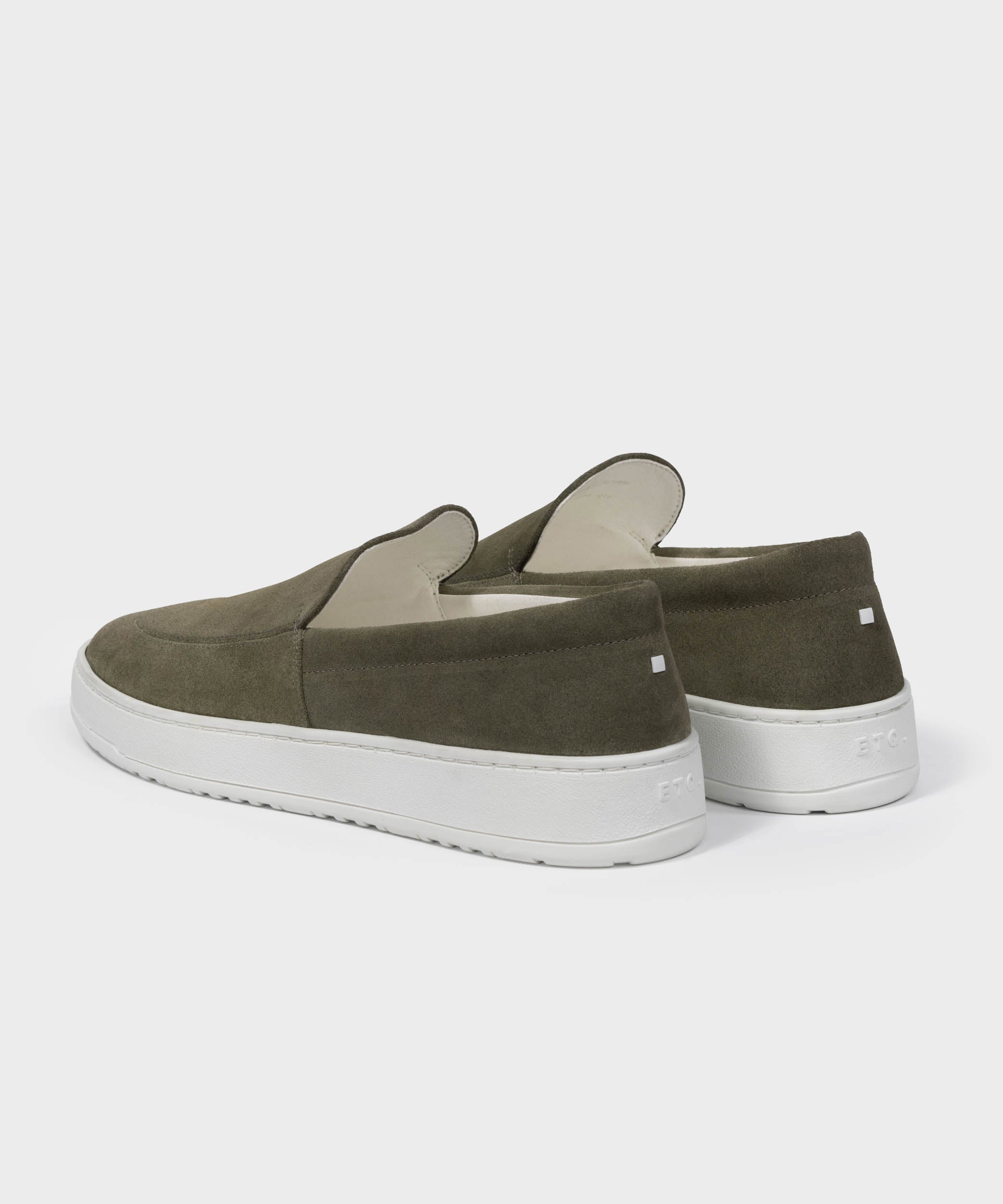 LS 01 Suede Vetiver Green