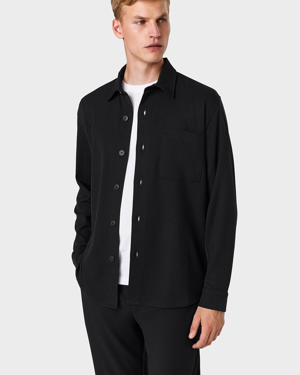 OS 01 Essence Black