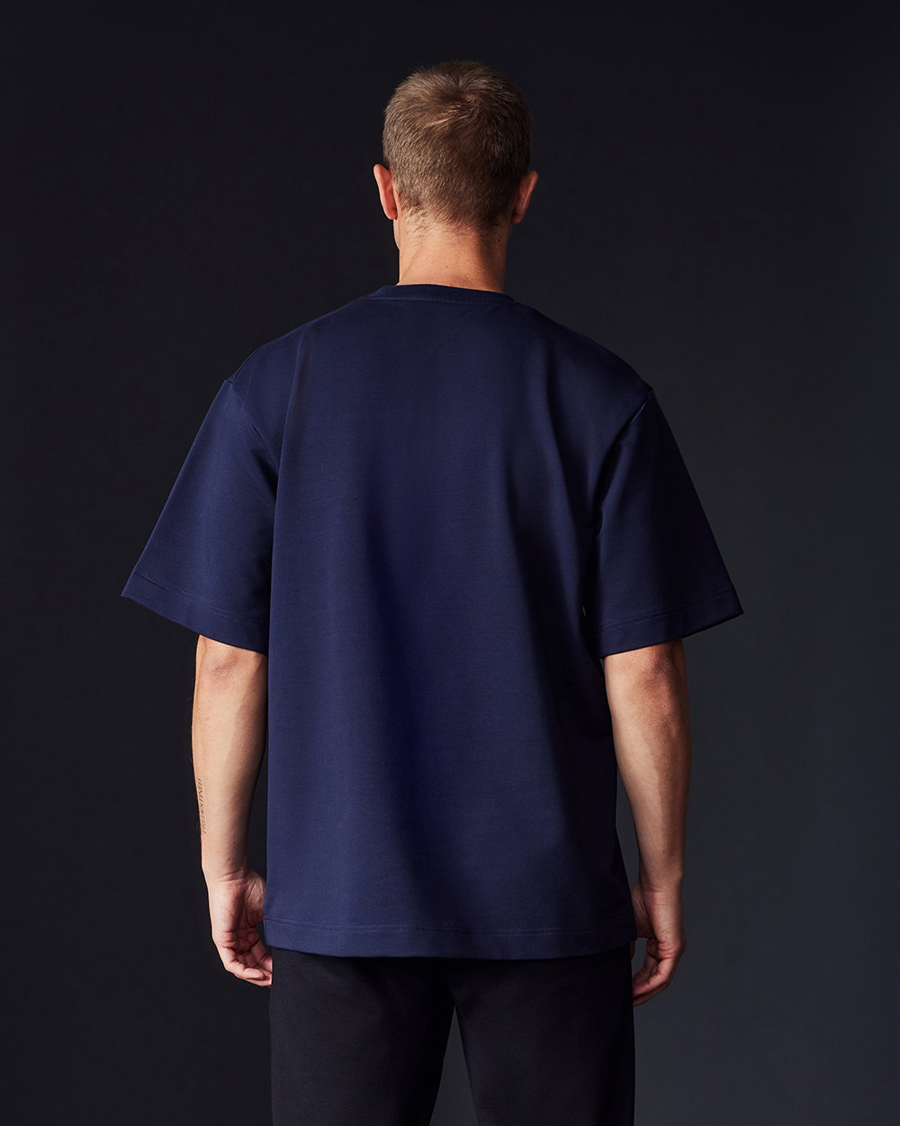 TS 01 Essence Oversized Blueberry