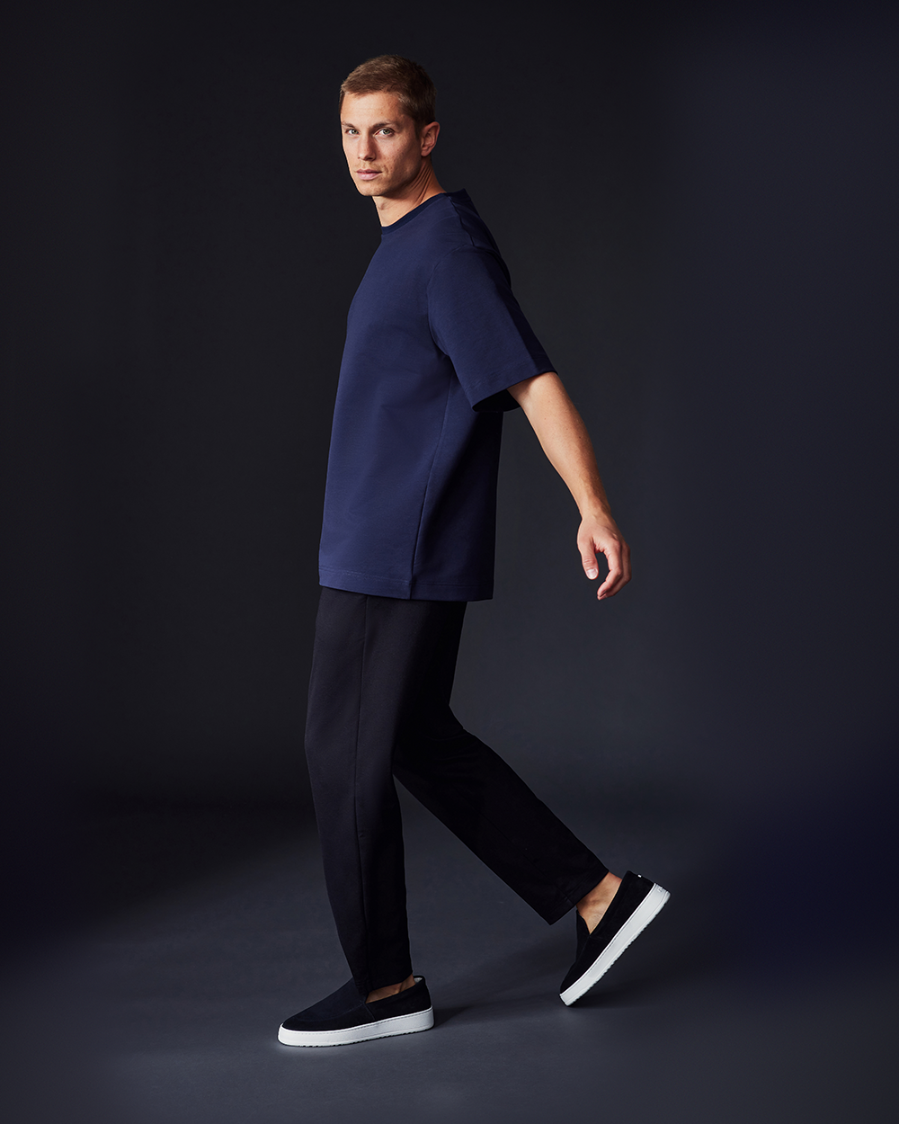 TS 01 Essence Oversized Blueberry