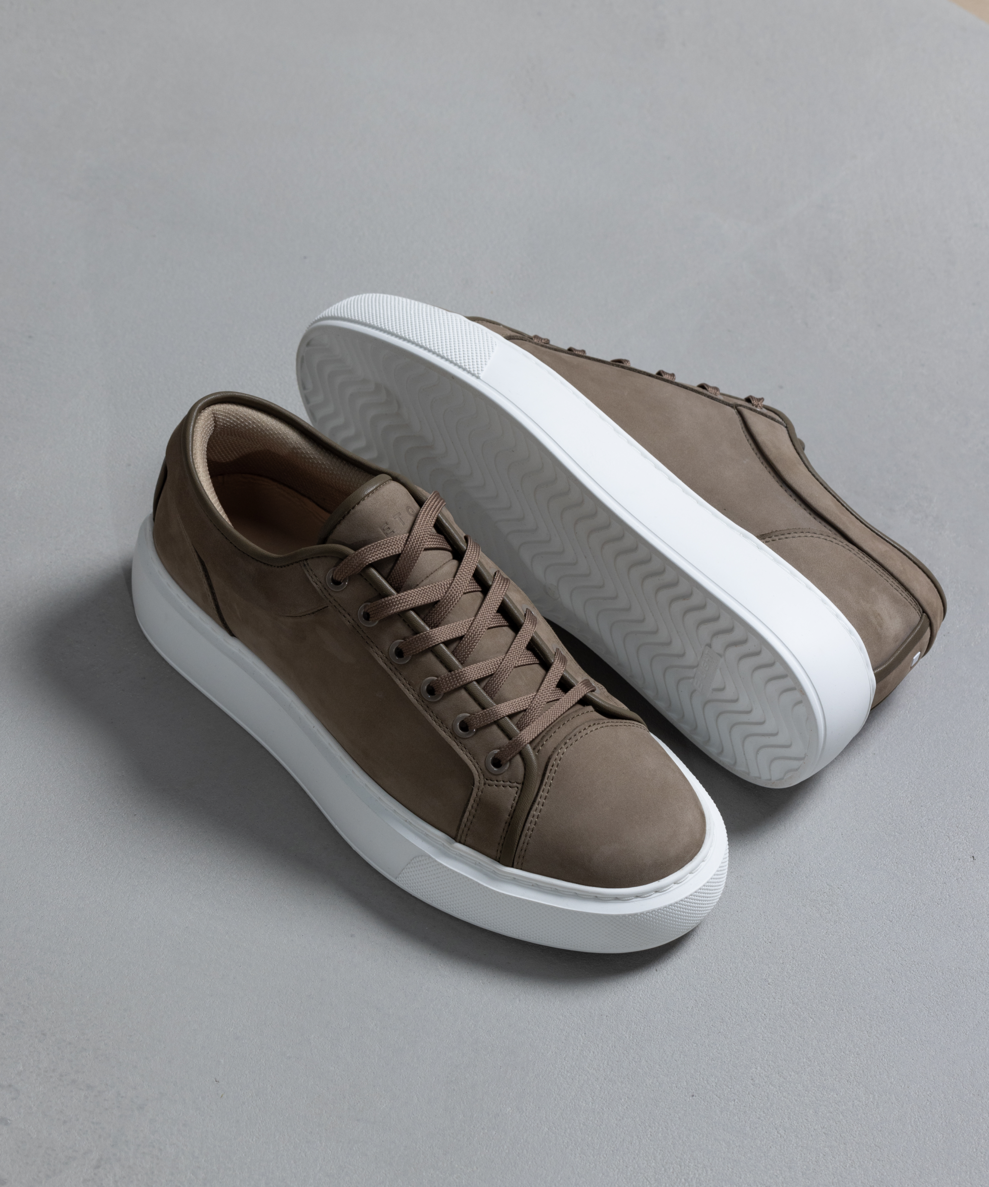 LT 01 Shades Platform Desert Taupe