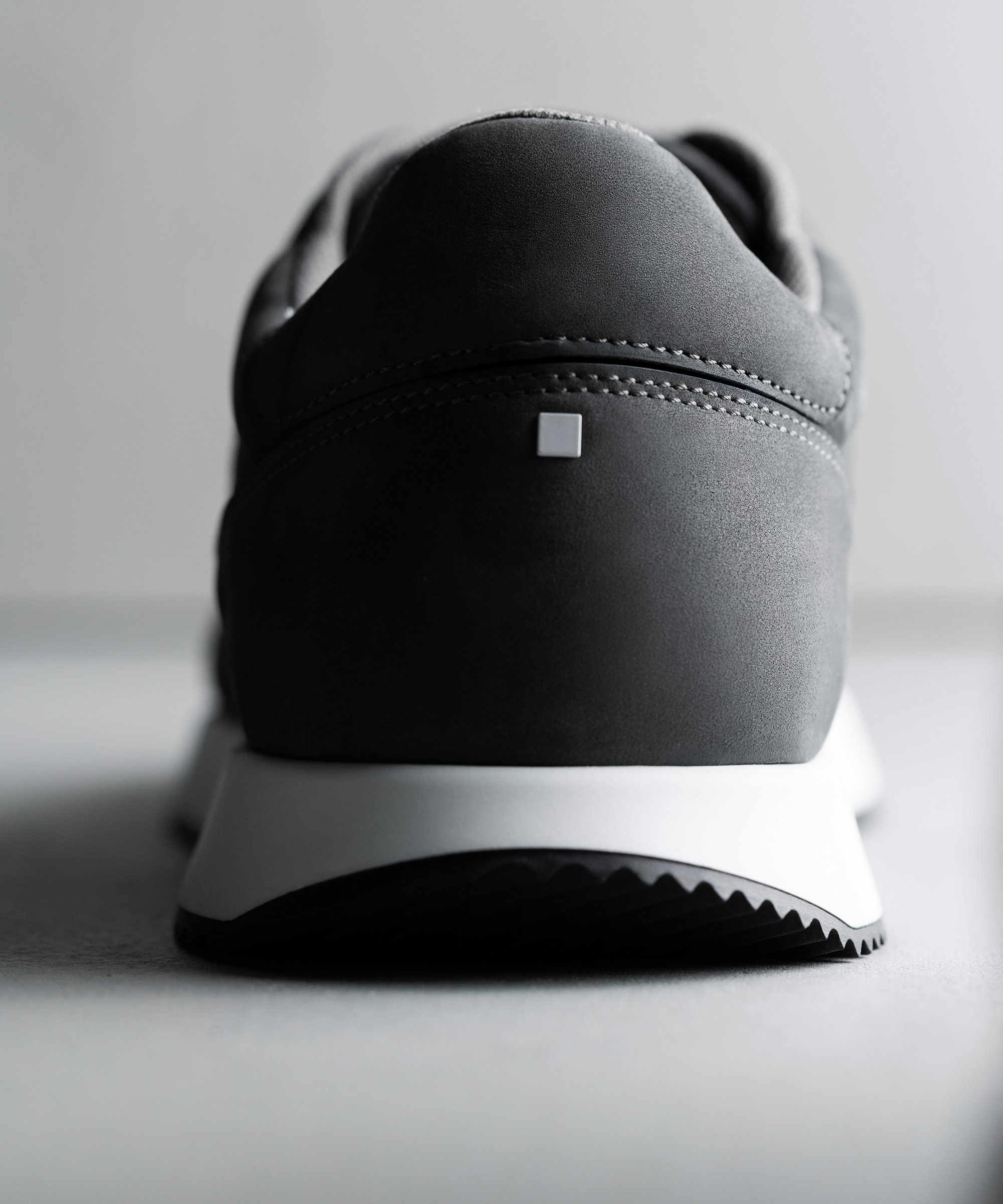 RS 01 Lightweight Anthracite