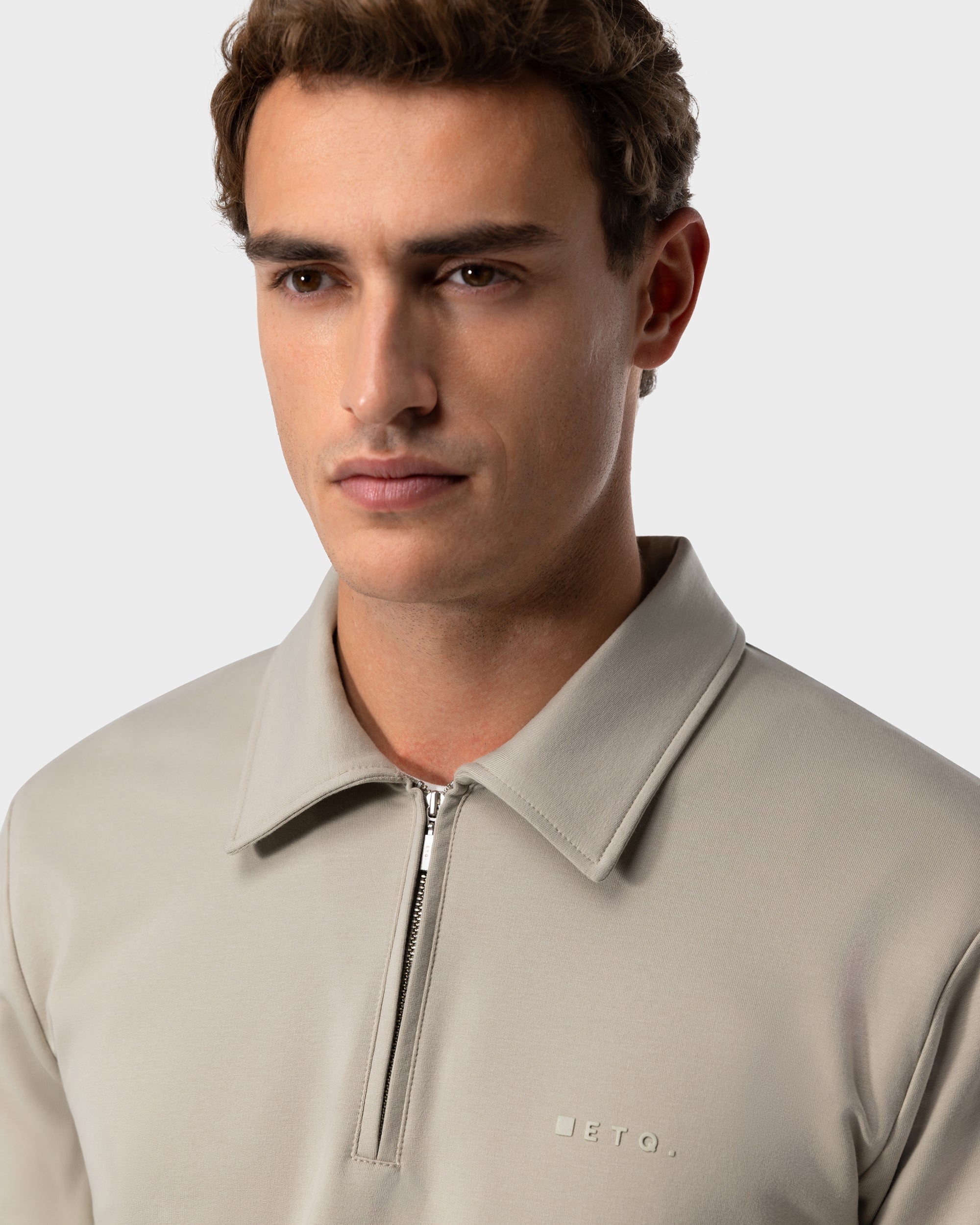 SW 02 Marked Half Zip Sand 2.0 – béžová mikina s krátkým zipem ze strečové bavlny, foto 4