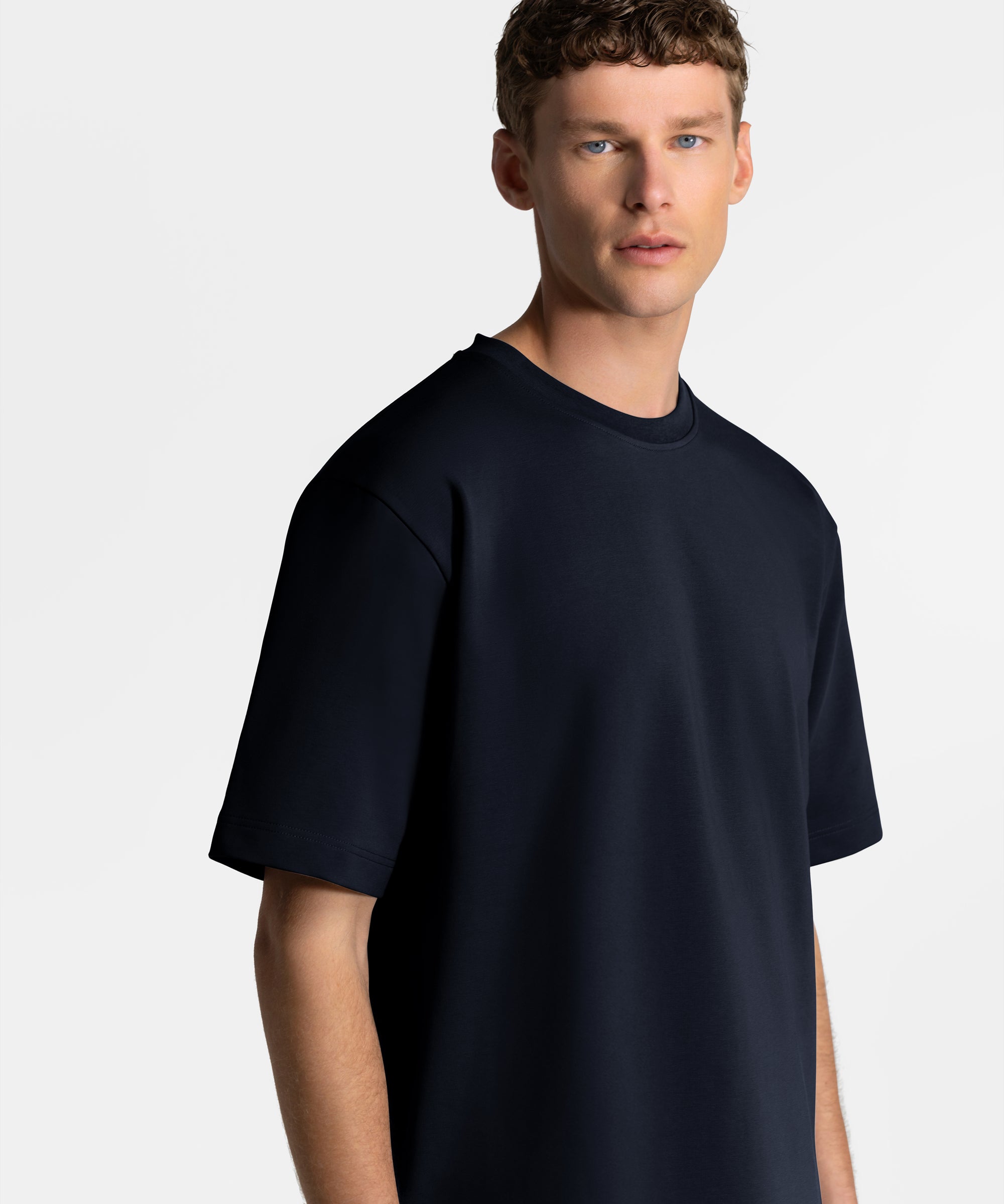 TS 01 Essence Oversized Heavyweight Blueberry 2.0 – t-shirt in blue stretch cotton, photo 3
