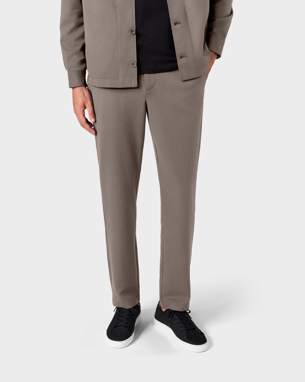 TP 02 Essence 2.0 Desert Taupe – trousers in taupe, photo 1
