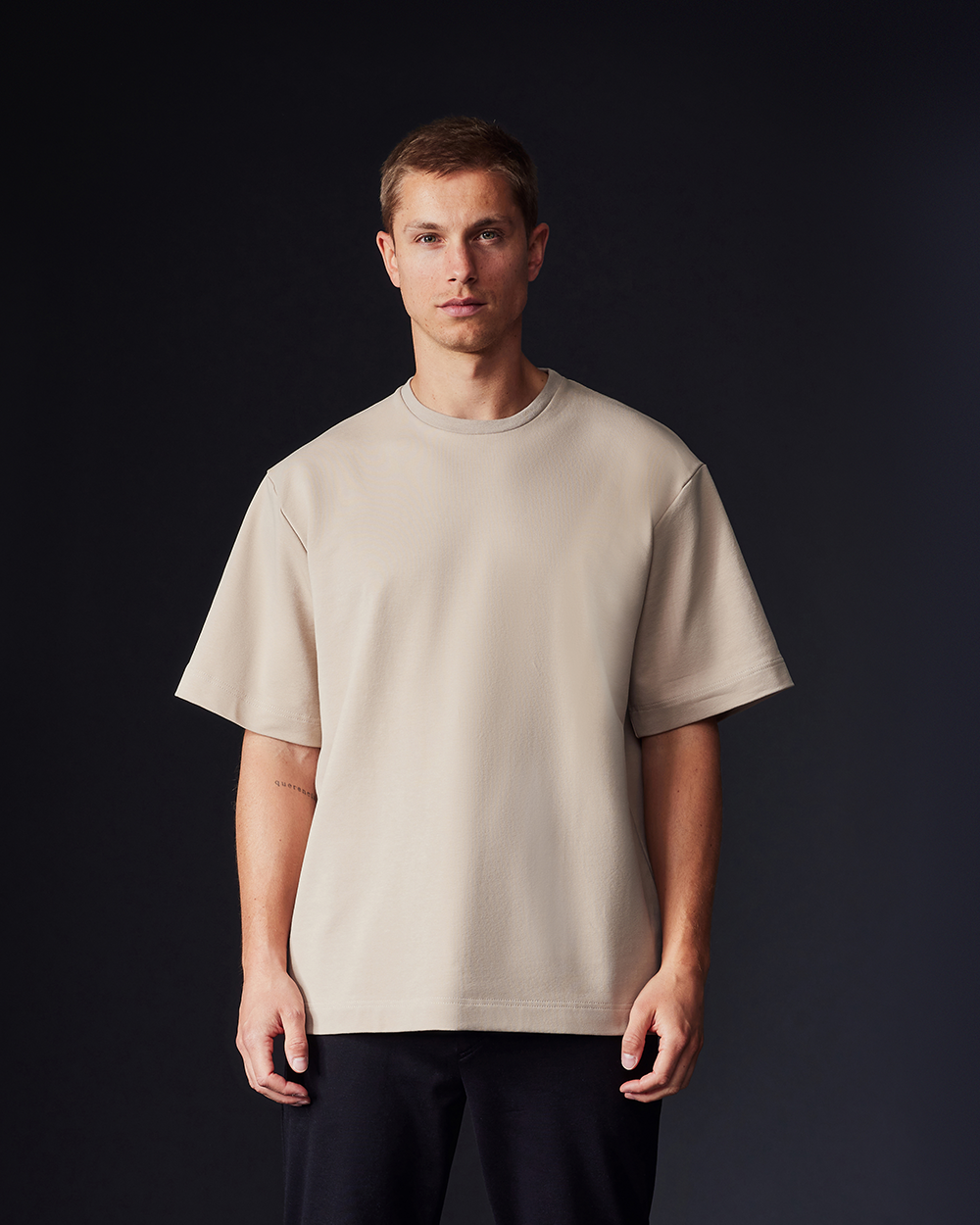 TS 01 Essence Oversized Dark Sand