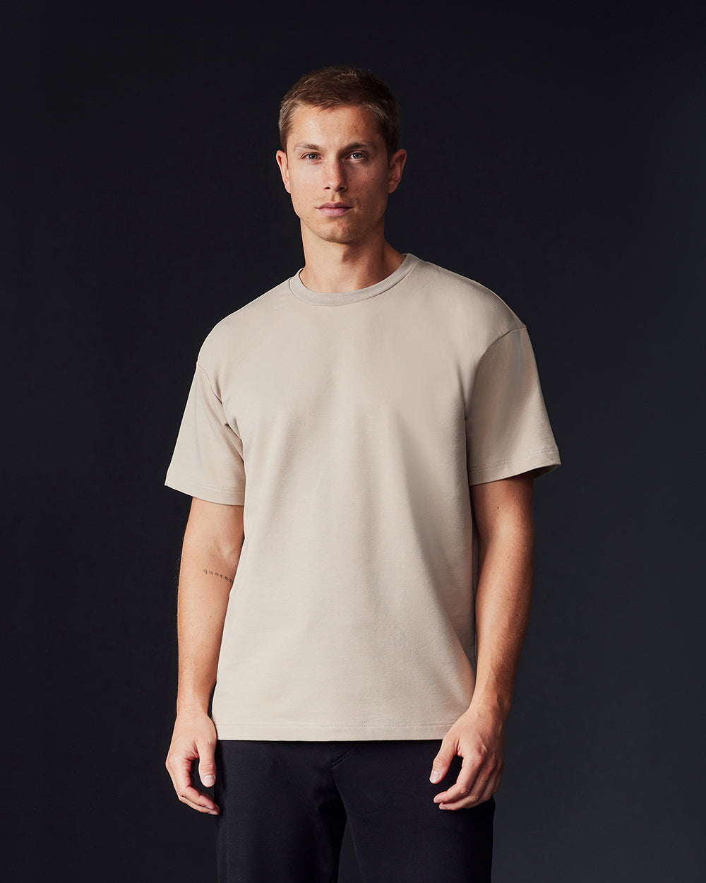 TS 01 Essence Regular Dark Sand
