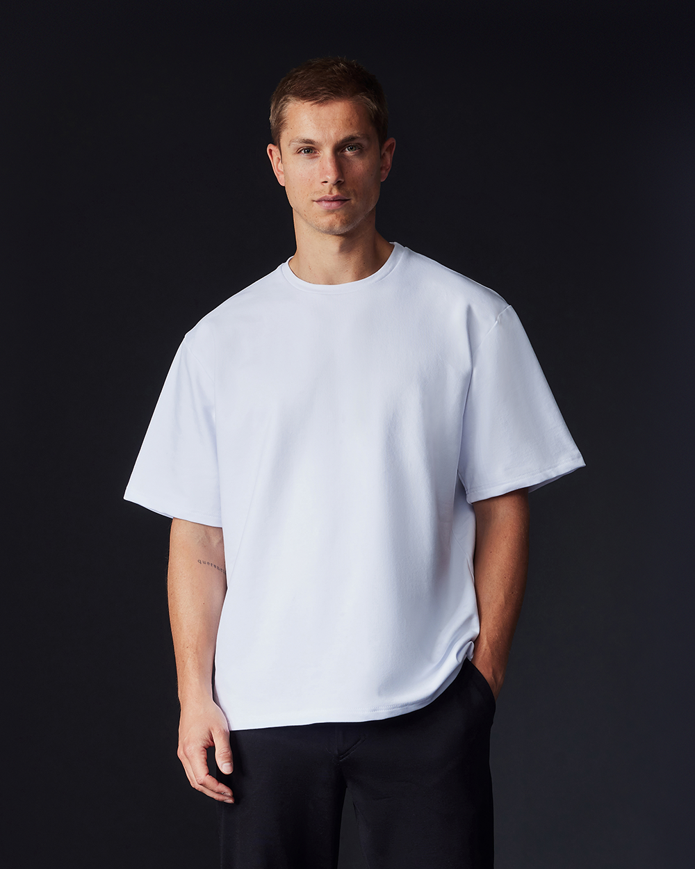 TS 01 Essence Oversized White