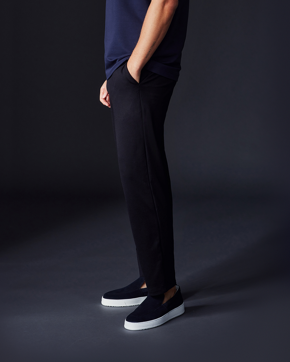 TP 01 Essence Black