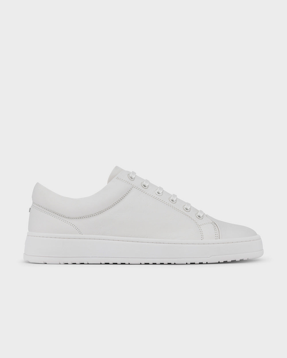 LT 01 Premium Nappa White – sneakers in white nappa leather