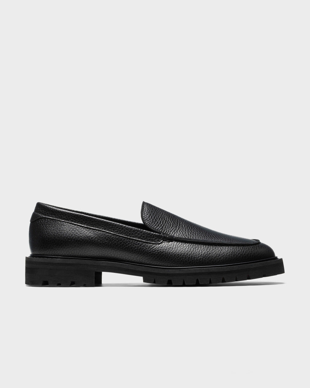 MC 01 Full Grain All Black – moccasins in black full grain leather