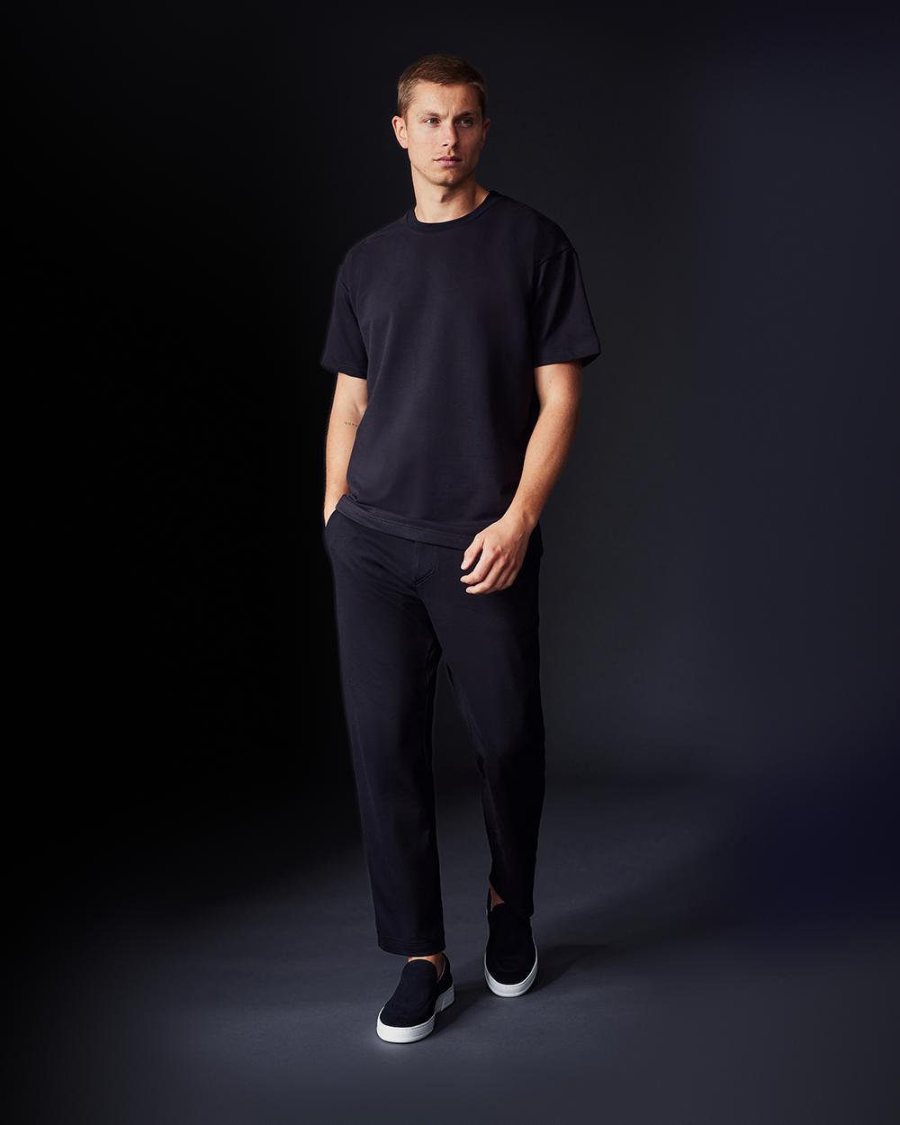 TS 01 Essence Regular Black