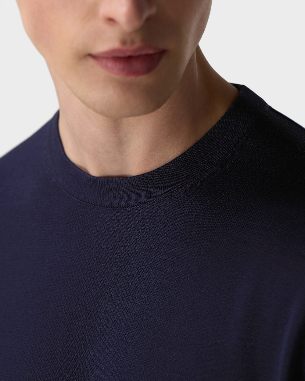 TS 04 Tailored Blueberry - minimalist t-shirt for men - ETQ Amsterdam
