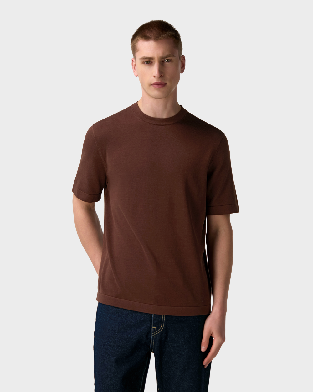 TS 04 Tailored Clay Red - minimalist t-shirt for men - ETQ Amsterdam