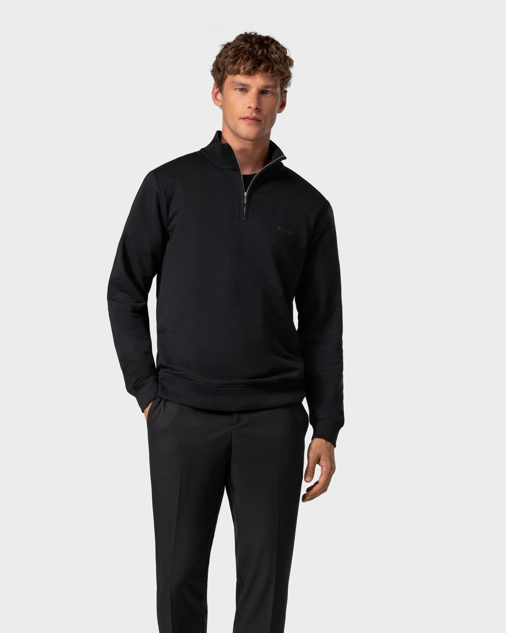 SW 03 Marked Half Zip Black – half zip sweatshirt in black stretch cotton