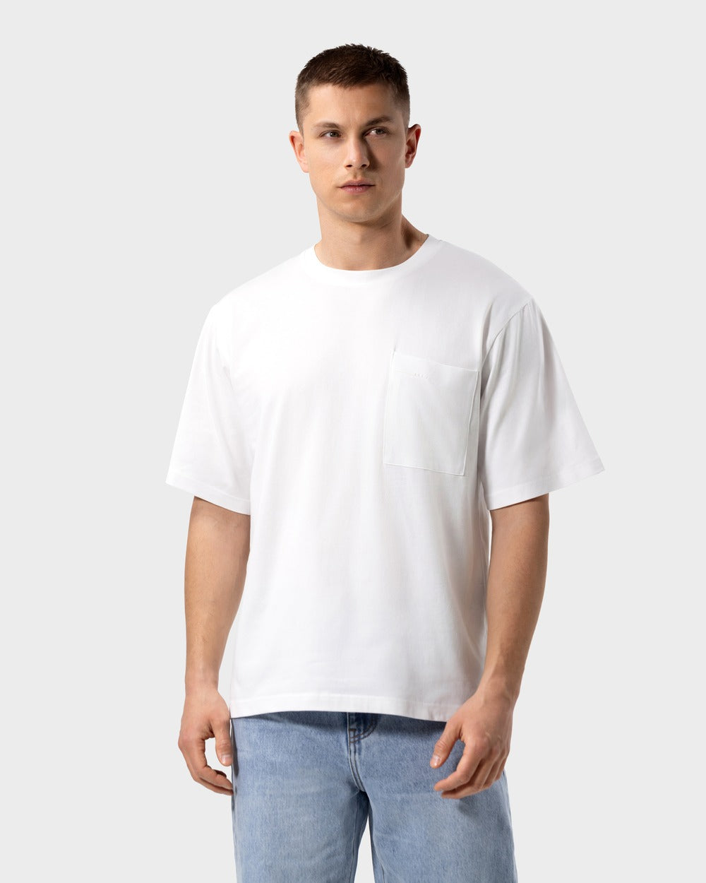 TS 01 Pocket Oversized Lightweight White – t-shirt in white cotton jersey
