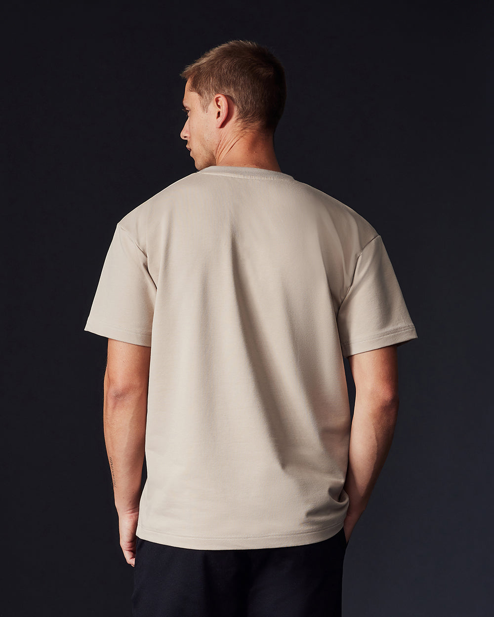 TS 01 Essence Regular Dark Sand
