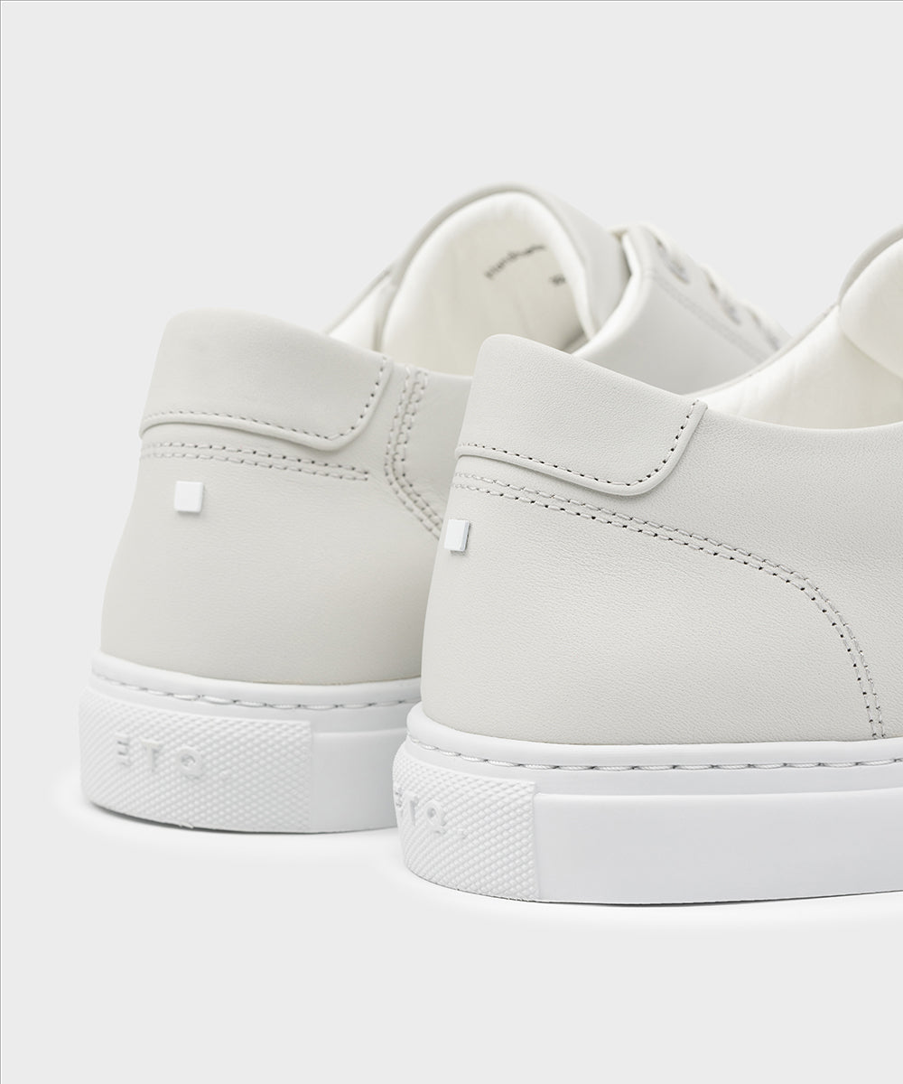 LT 01 Court Lite Cement Grey