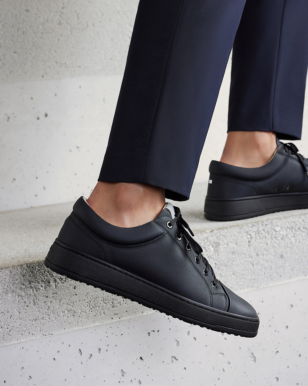 LT 01 Premium Nappa All Black