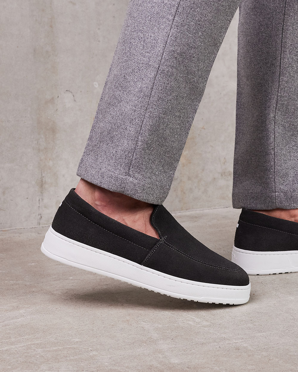 LS 01 Suede Anthracite