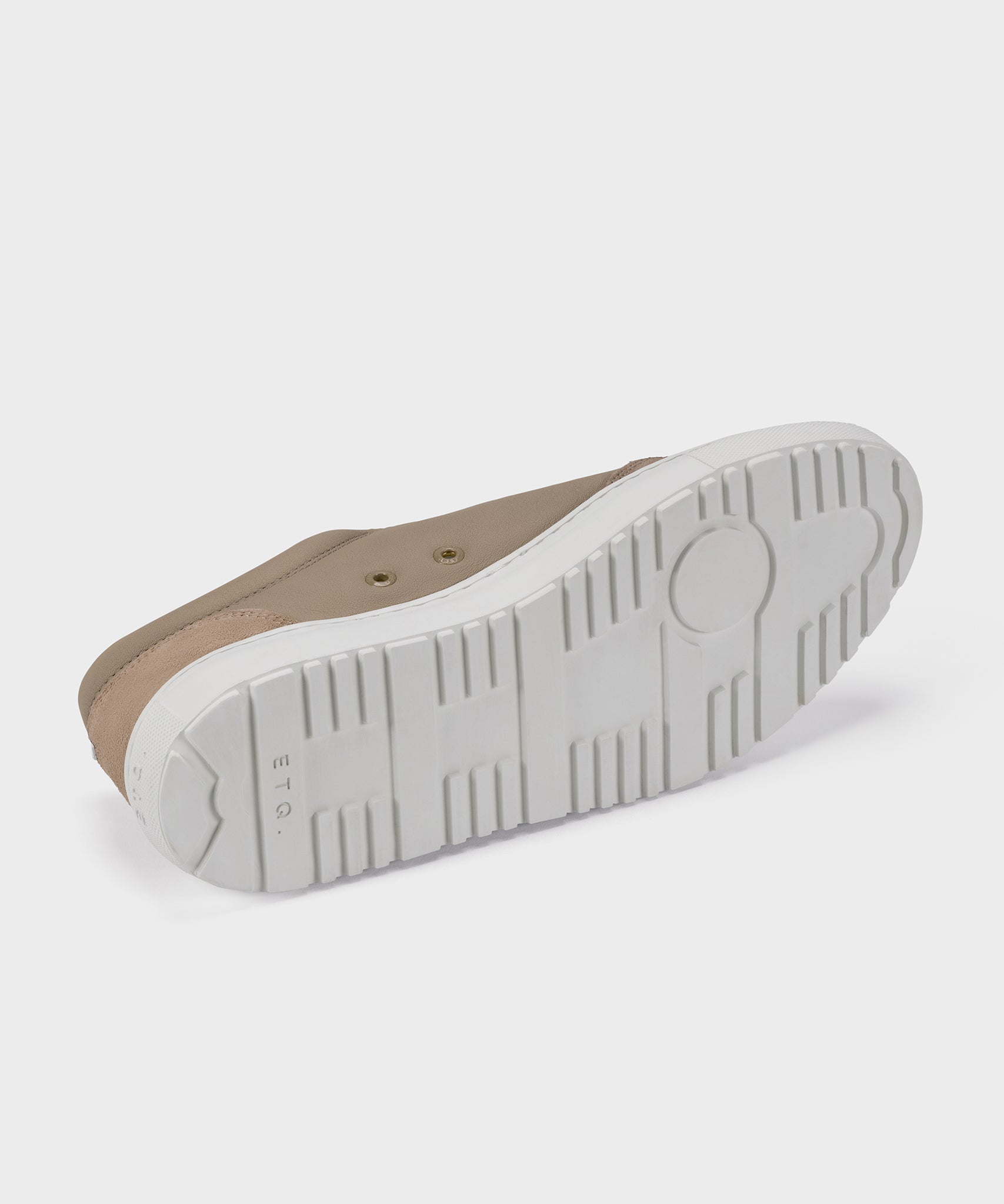 LT 02 Stoer Taupe