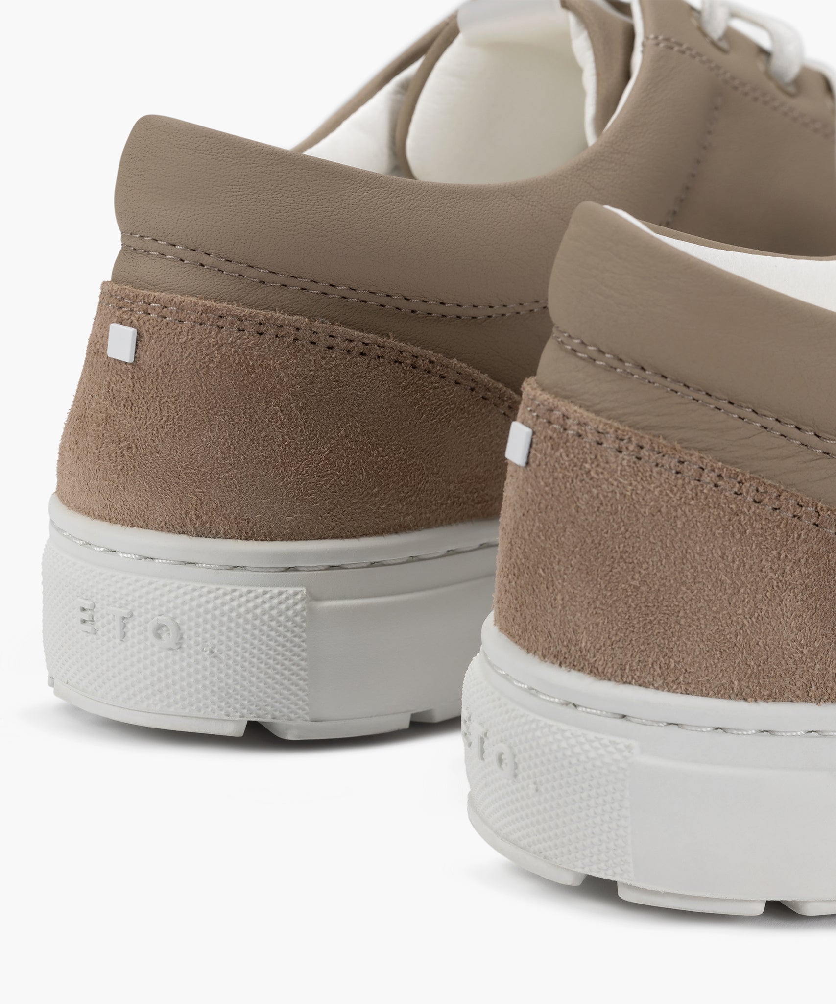 LT 02 Stoer Taupe