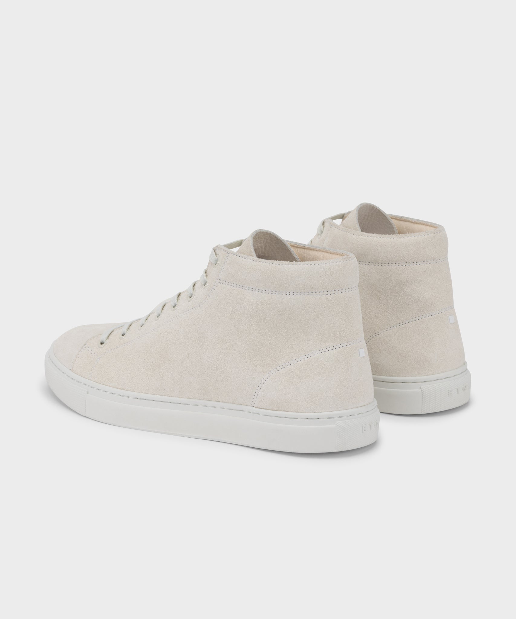 HT 01 Premium Suede Off White