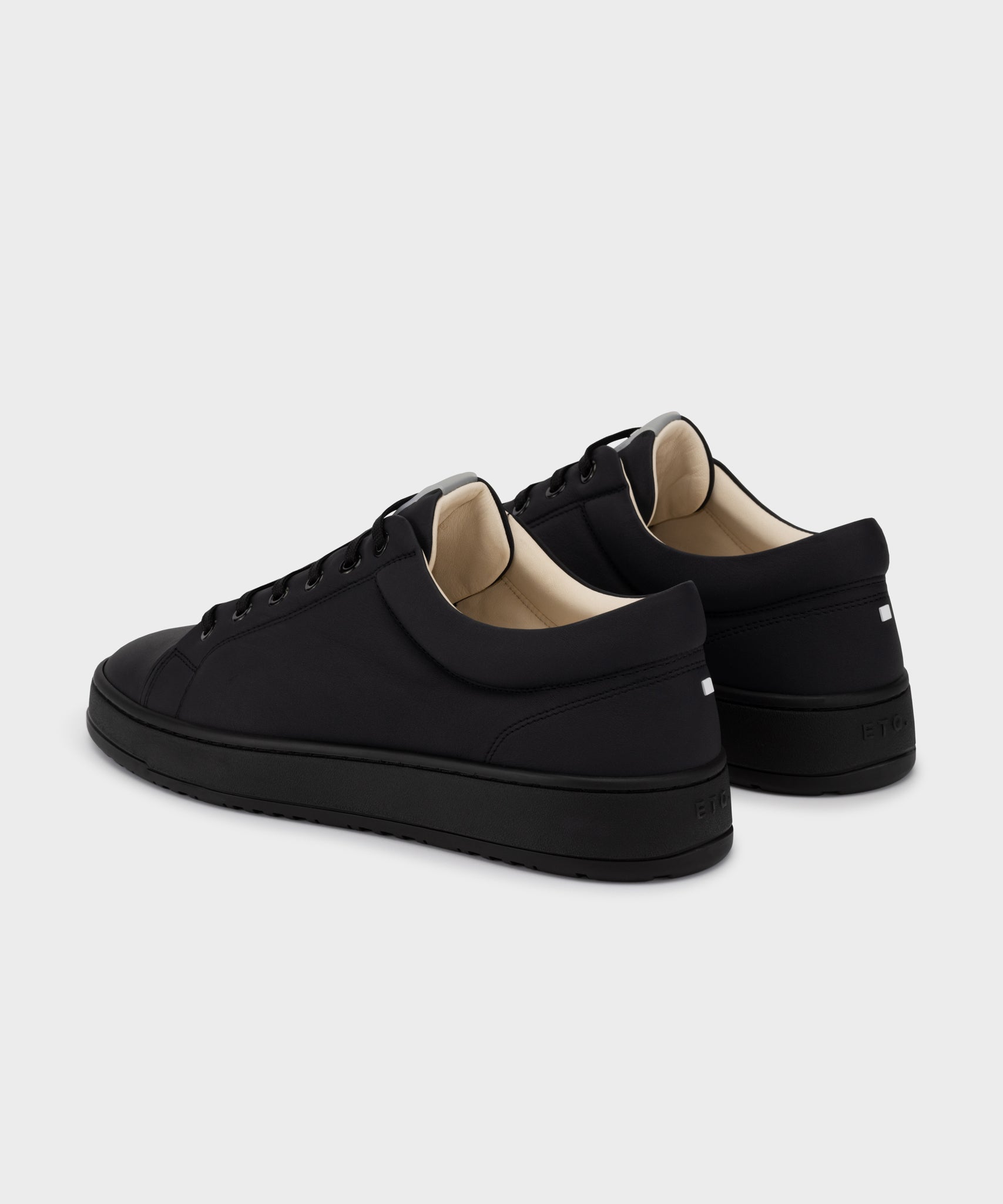 LT 01 Premium Nappa All Black