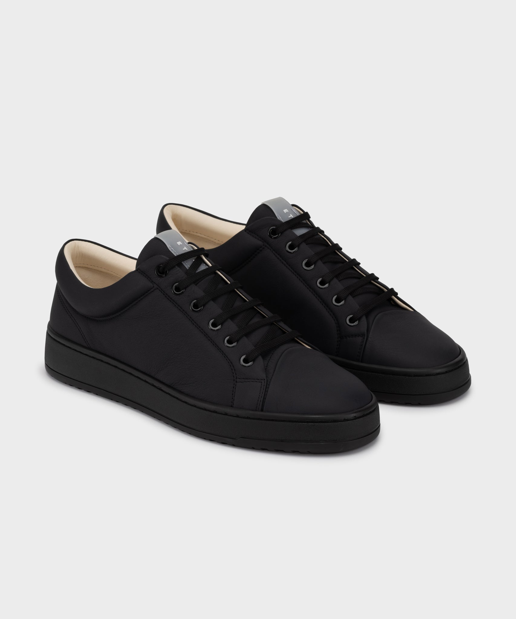 LT 01 Premium Nappa All Black