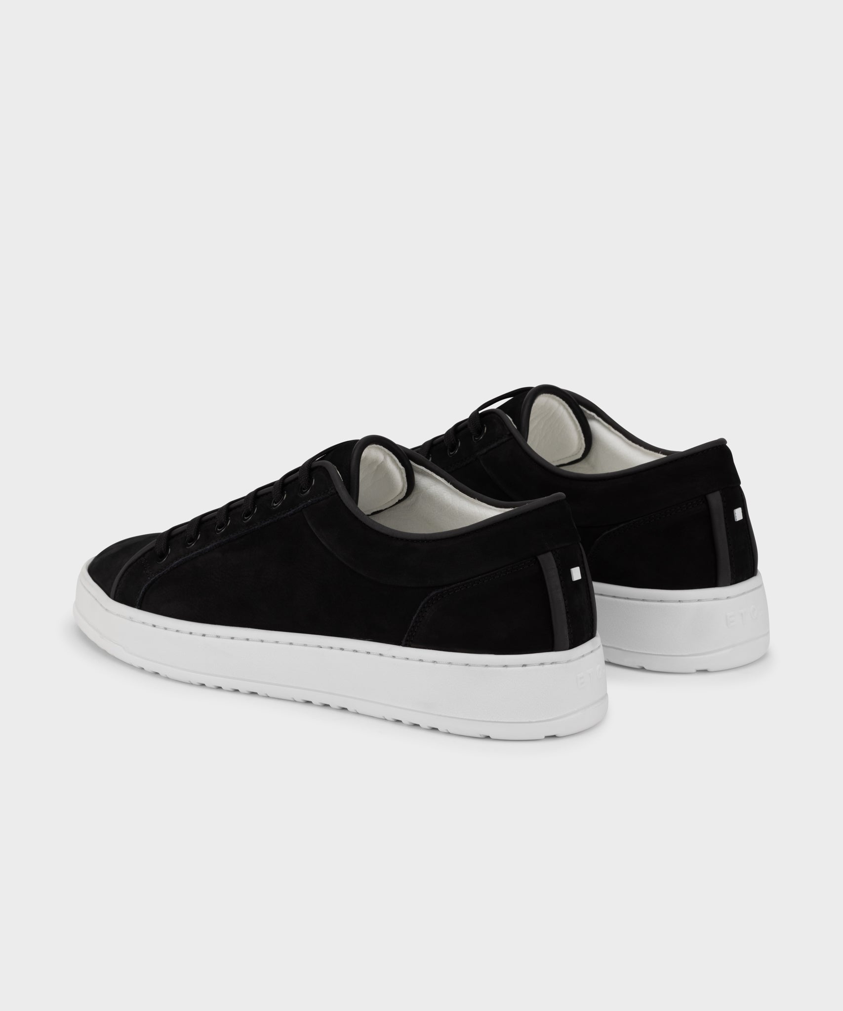 LT 01 Shades Nubuck Jet Black