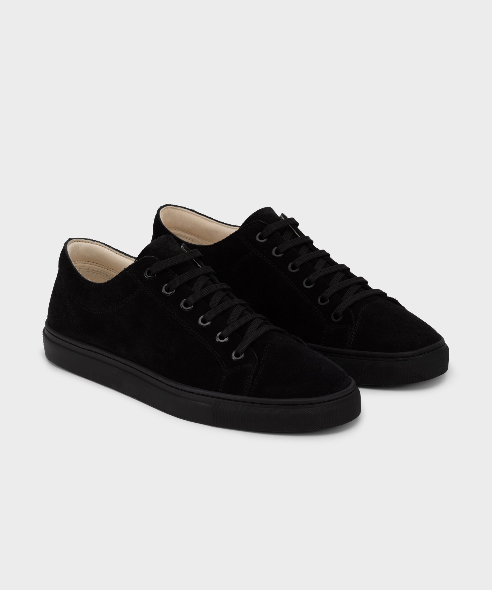 LT 01 Premium Suede All Black