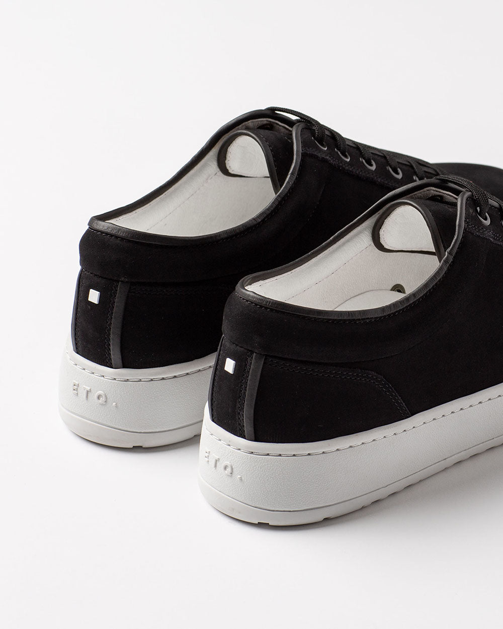 LT 01 Shades Nubuck Jet Black