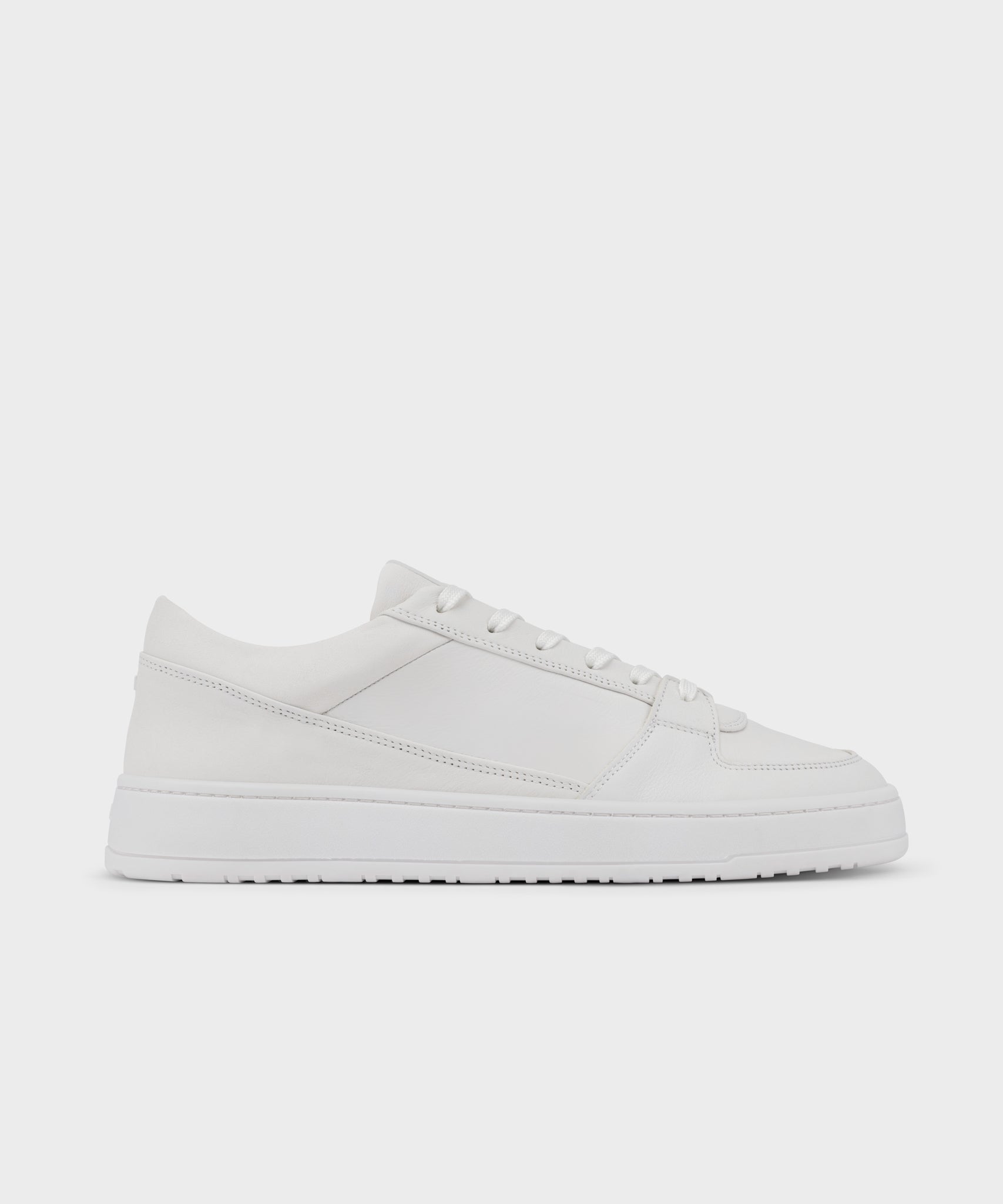 Leather footwear for men
