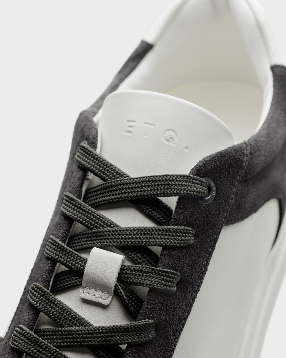 LT 07 White / Anthracite