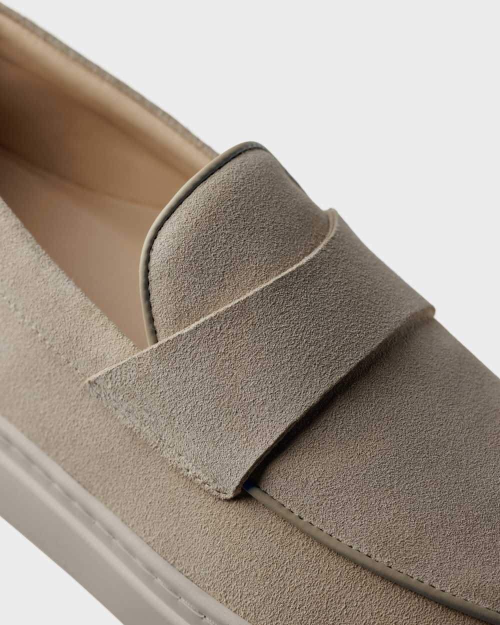 LS 05 Suede Desert Taupe