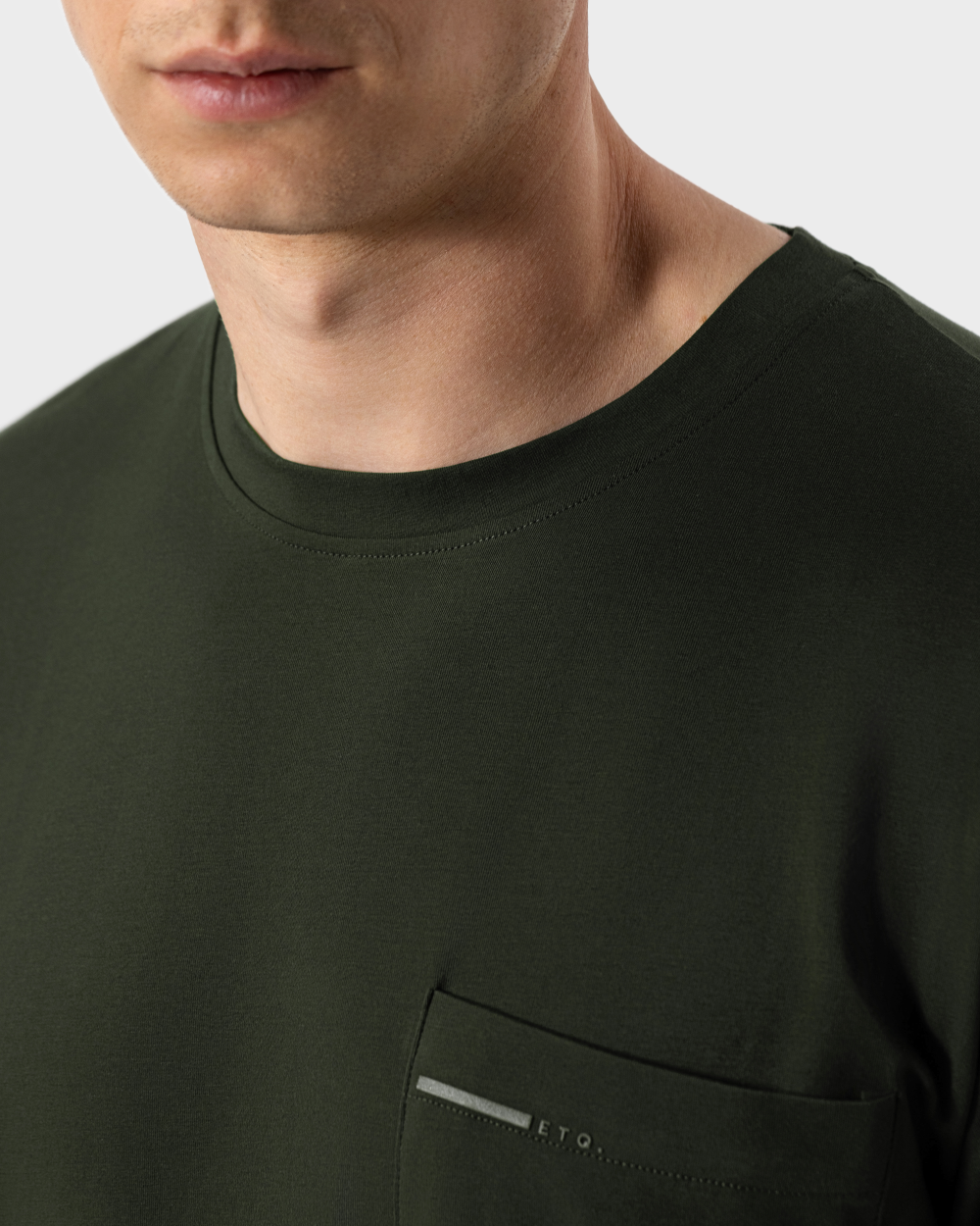 TS 01 Essence Regular Pocket Lightweight Forest Green