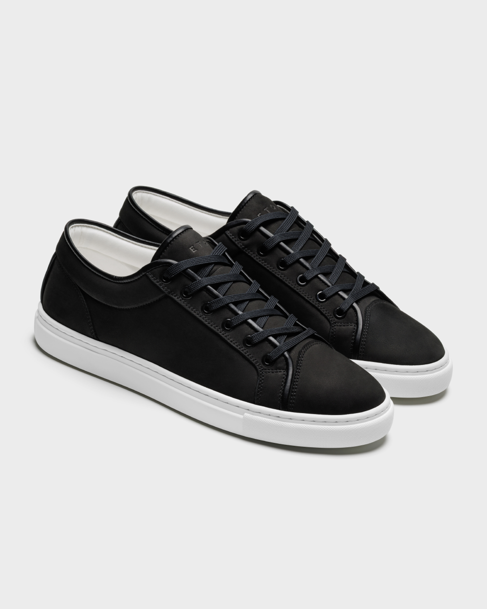 LT 01 Essence Nubuck Jet Black